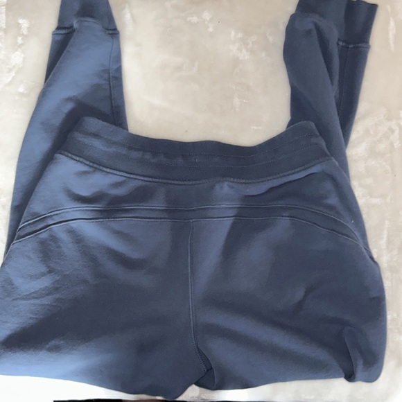 LULULEMON JOGGERS - Picture 2 of 6